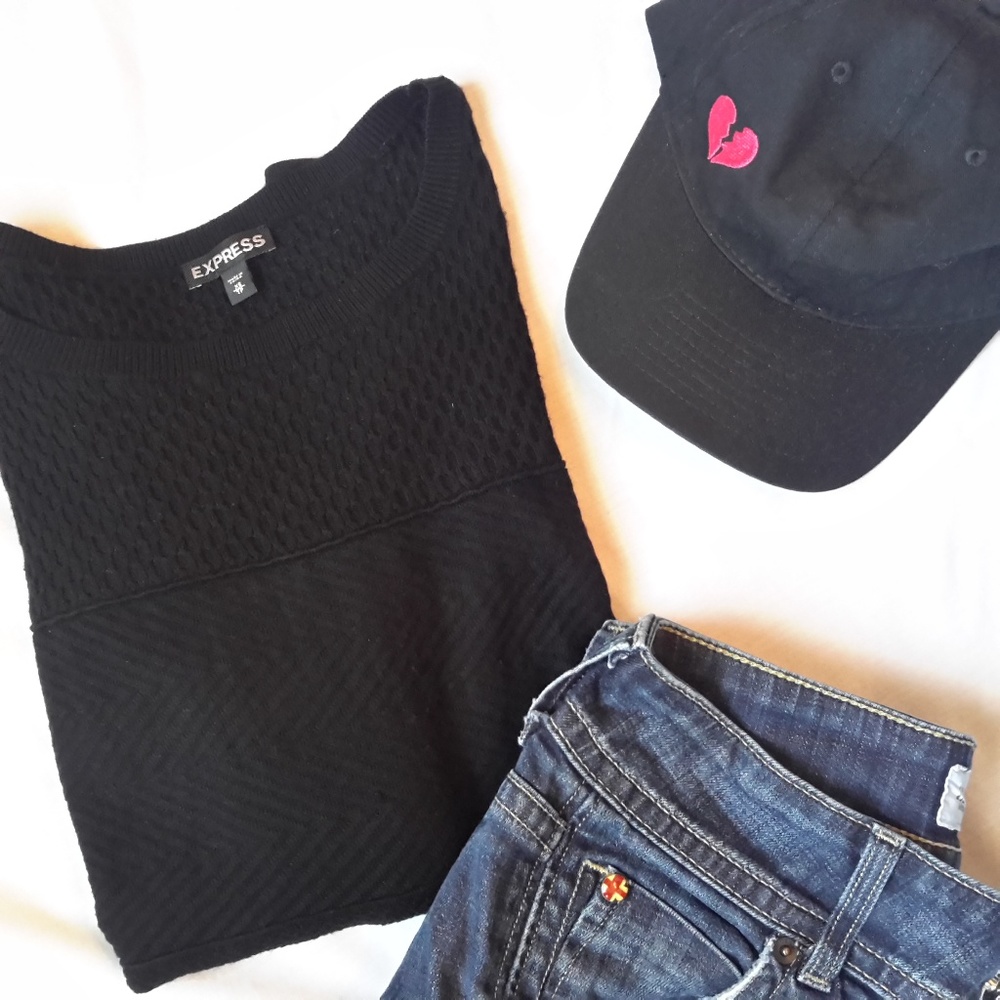 Express Lightweight Longsleeve Sweater!